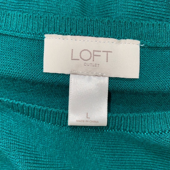 LOFT Green, Cold Shoulder Sweater With Rhinestones Large - Picture 10 of 11